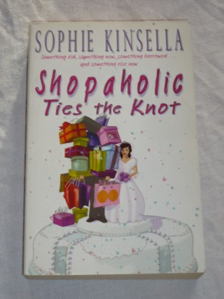 Kinsella, Sophie - Shopaholic Ties the knot