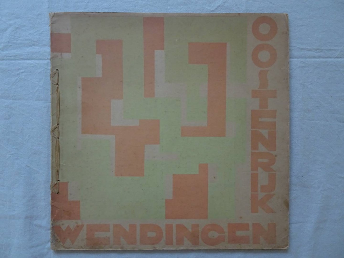 Blaauw, C.J. ao (ed.). - Wendingen, Maandblad voor Bouwen en Sieren van Architectura et Amicitia; no. 9-10 1927; Oostenrijksche kunst.