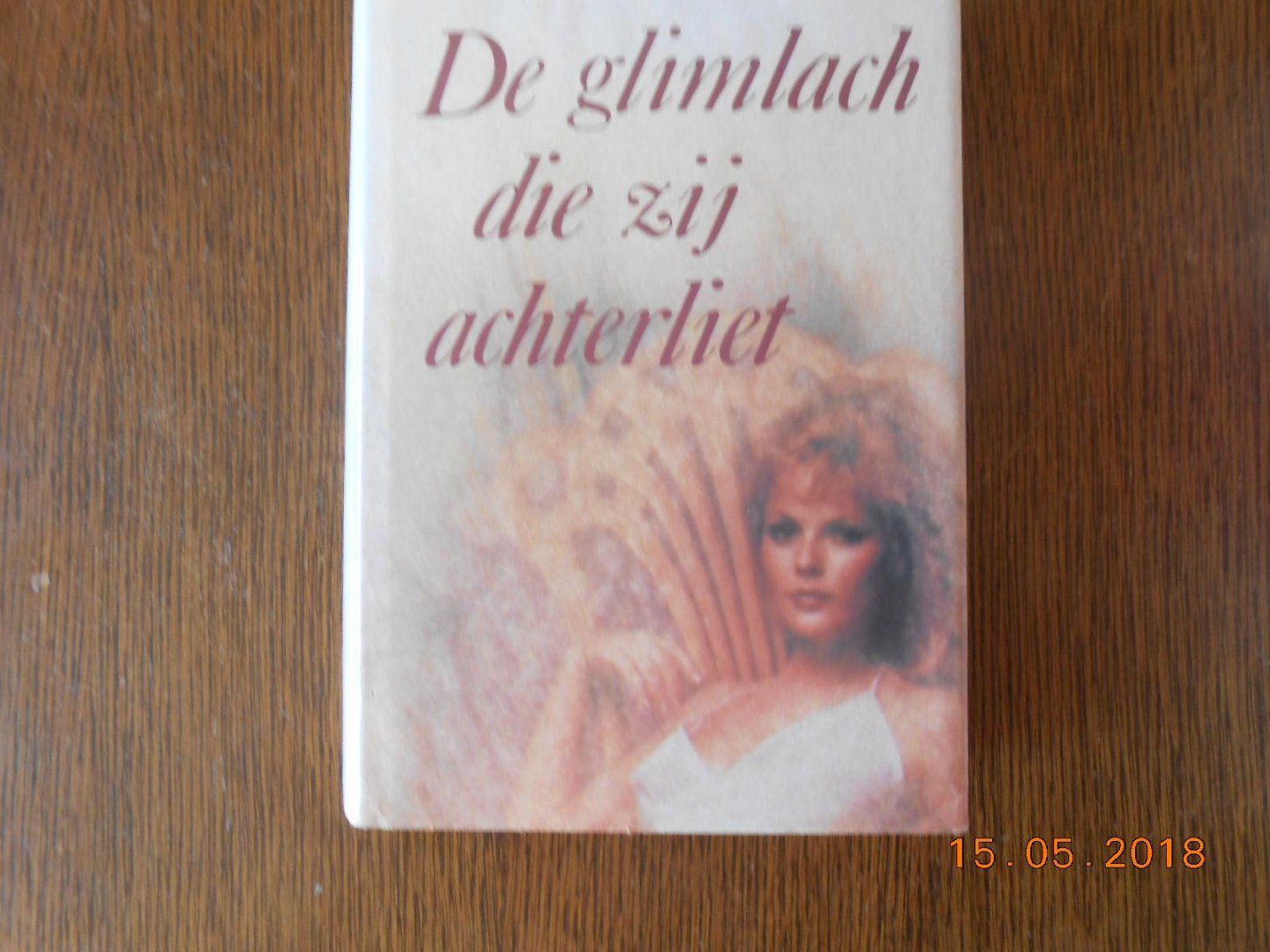 Isaacs Susan - Glimlach die zy achterliet / druk 1
