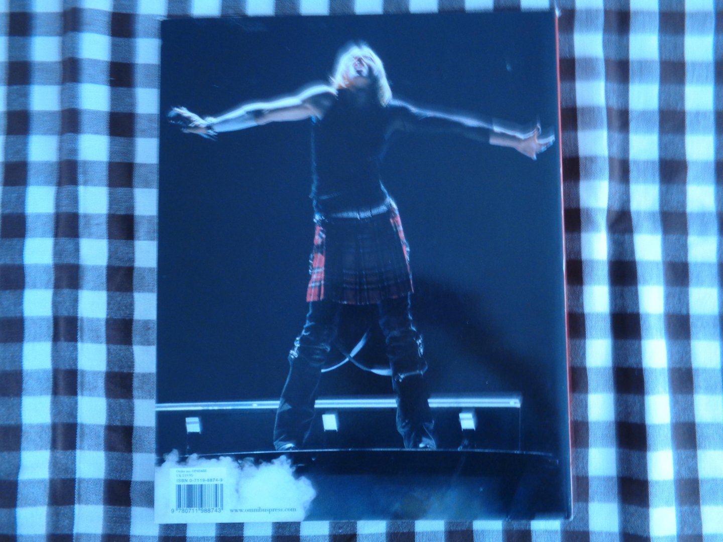 Clerk, Carol - Madonnastyle