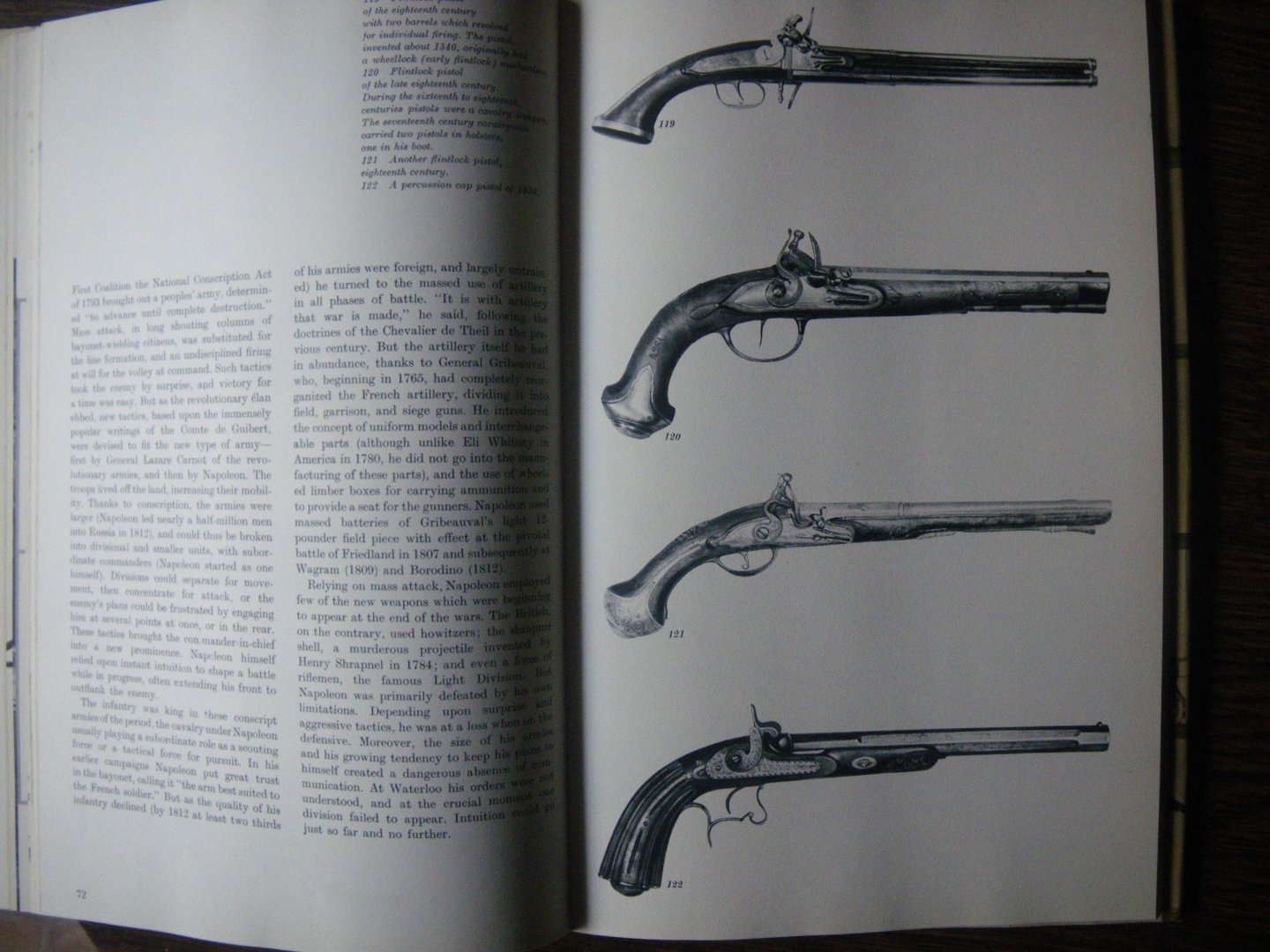 Courtlandt Canby - A HISTORY OF WEAPONRY
