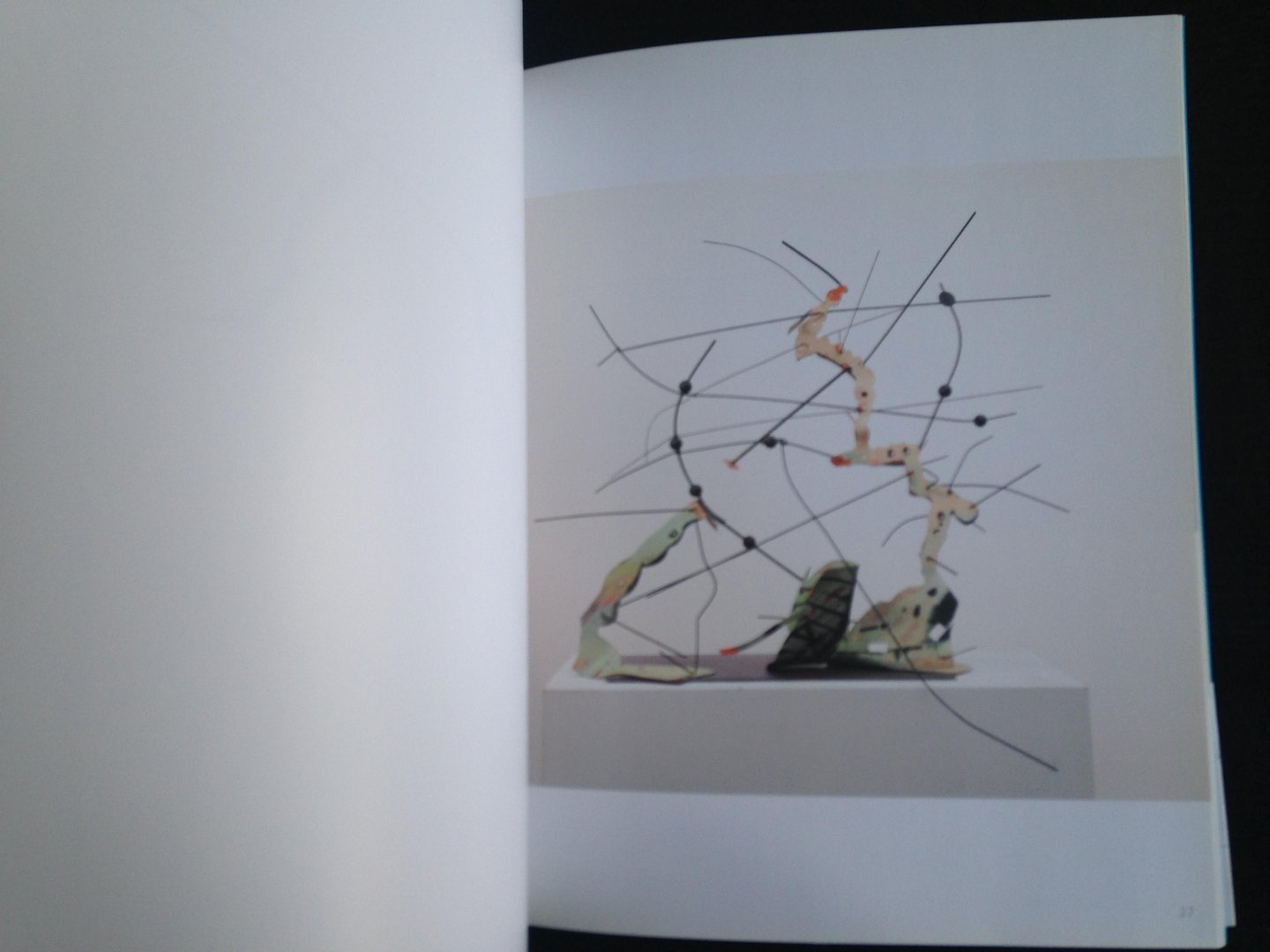  - Auke de Vries, Sculpturen-installaties-tekeningen