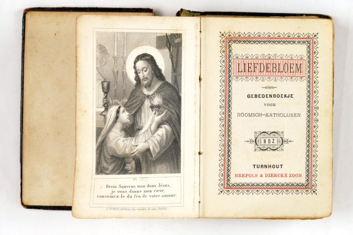 Onbekend - Liefdebloem  gebedenboekje voor roomsch-katholijken (5 foto's)
