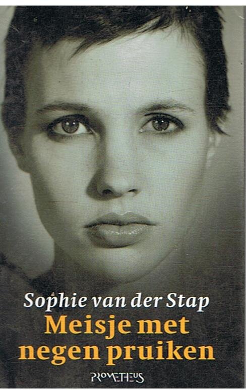 Stap, Sophie van der - Meisje met negen pruiken