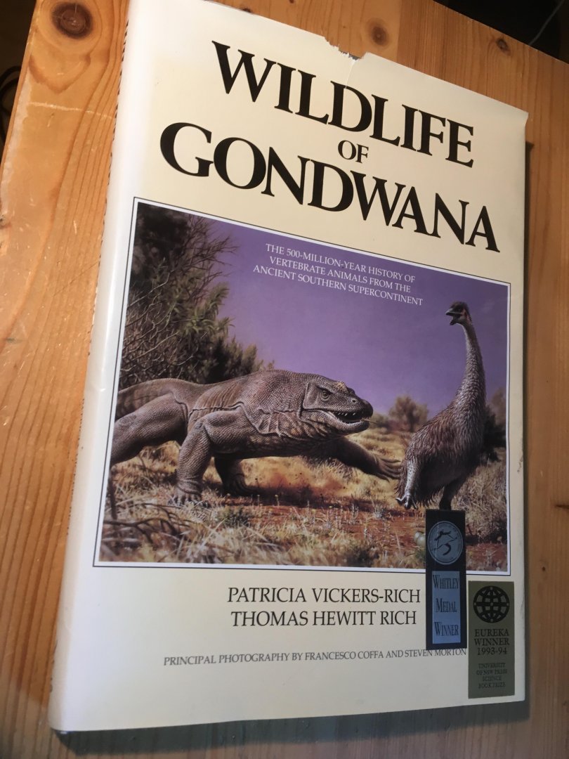 Vickers-Rich & Hewitt Rich - Wildlife of Gondwana