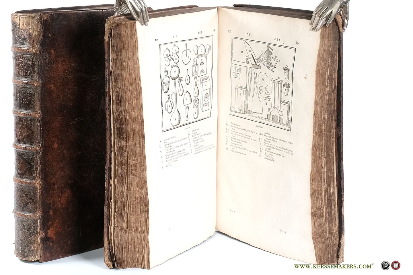 Chomel, Noel. - Dictionnaire oeconomique, contenant divers moyens d'augmenter son bien, et de conserver sa santé. [ 2 volumes ].
