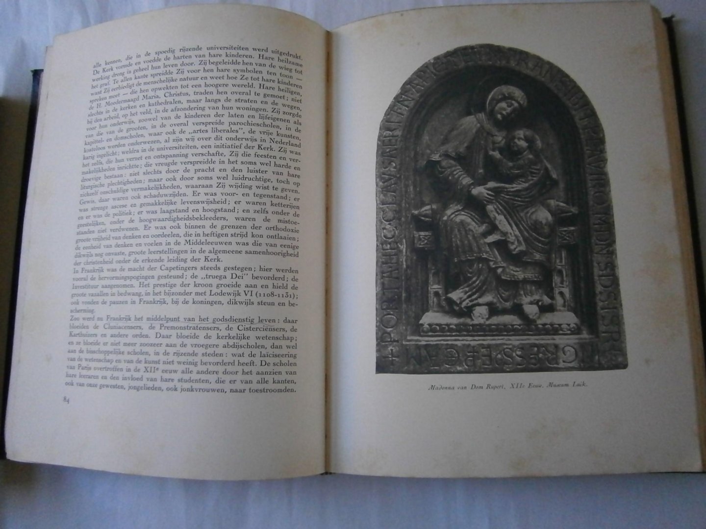 Baur, Prof. Dr. F., Prof. Dr. J. van Mierlo - De letterkunde van de Middeleeuwen deel I en II