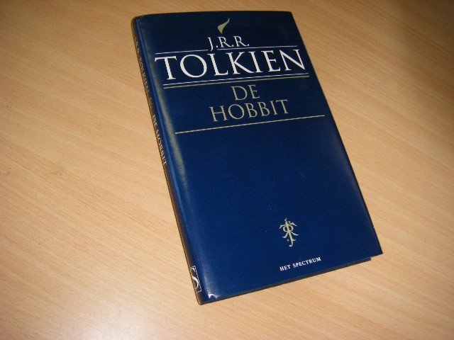 John Ronald Reuel Tolkien; Max Schuchart (vert.) - De hobbit