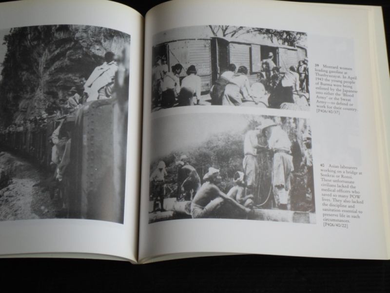 Clarke, Hugh V. - A life for every sleeper, A pictorial record of the Burma-Thailand railway