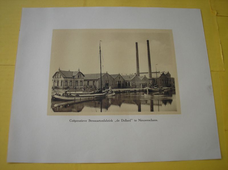 [1016] Coöperatieve Stroocartonfabriek `de Dollard` te Nieuweschans. - Afbeelding Coöperatieve Stroocartonfabriek `de Dollard` te Nieuweschans. [strokarton].