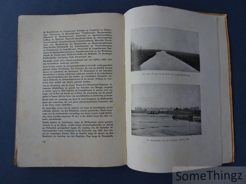 Waterschoot, M.A. - De Vlaamsche kustvlakte. Bijdrage tot de geschiedenis van het Vlaamsche polderland langs zee en honte.