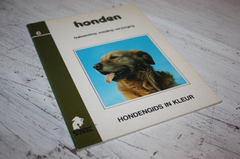 Div. - HONDEN / huisvesting, voeding en verzorging