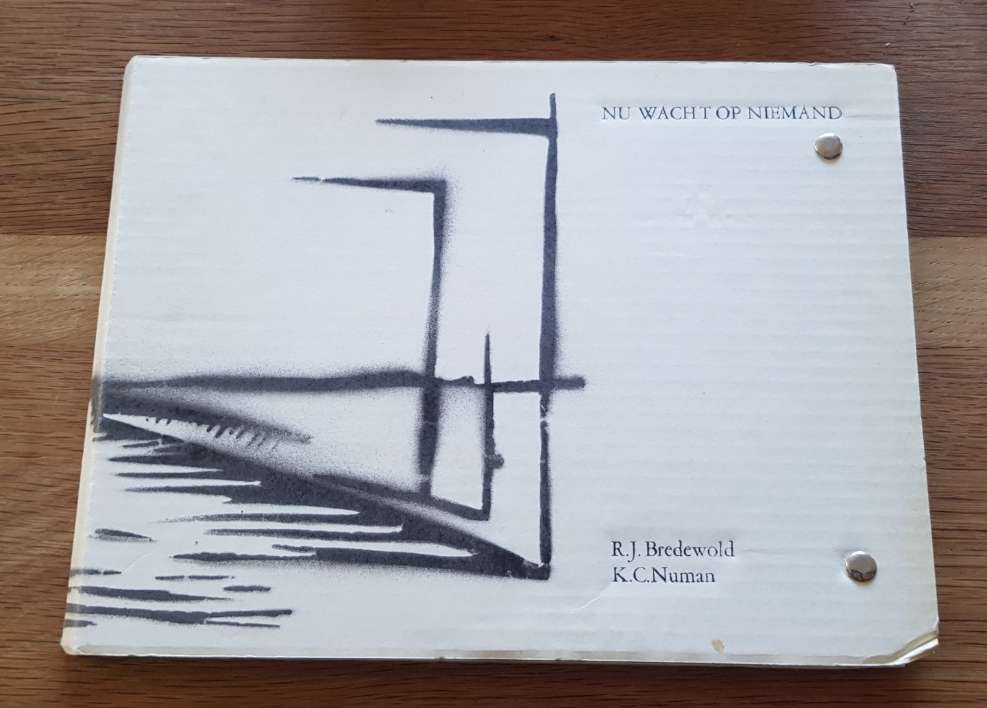 Numan, K. ( gedichten) / Bredewold, R.J. ( illustraties) - Nu wacht op niemand