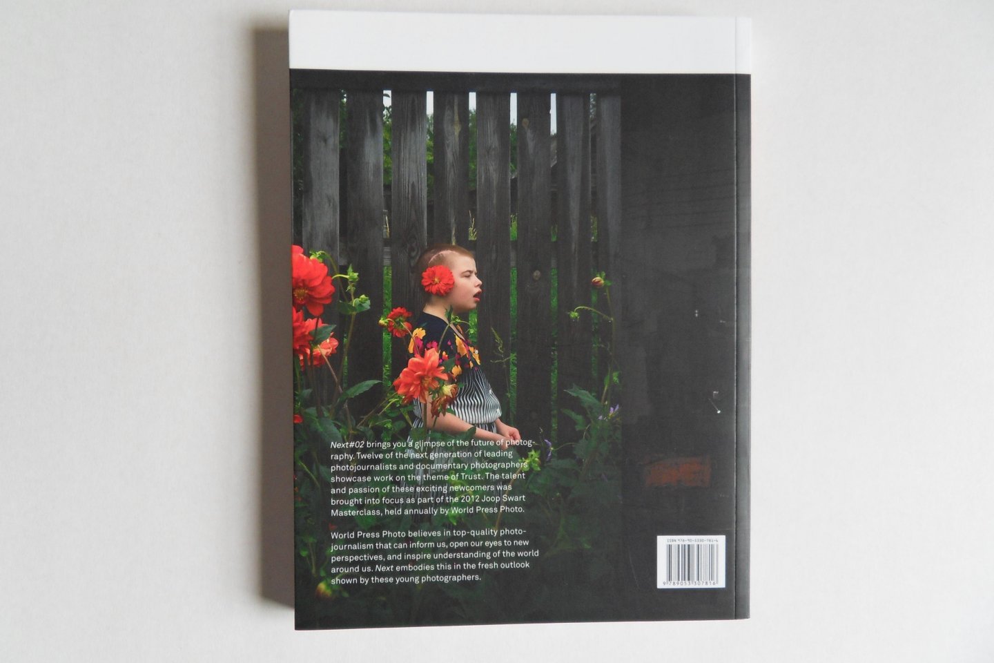 Bolt, Rodney (text editor); Wellford, James (inleiding). - World Press Photo. - Next #02 - On the theme "Trust".