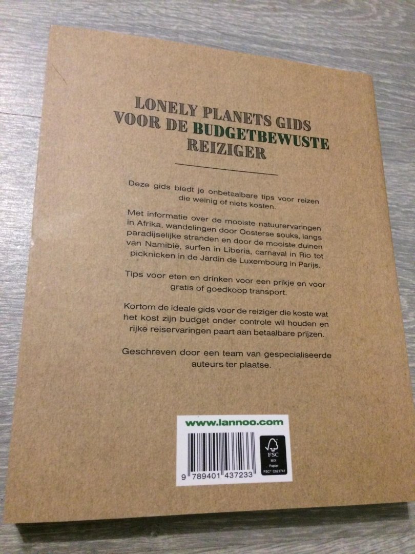 Tom Hall - Het grote gratis op reis boek / de ultieme geldbesparende reisgids