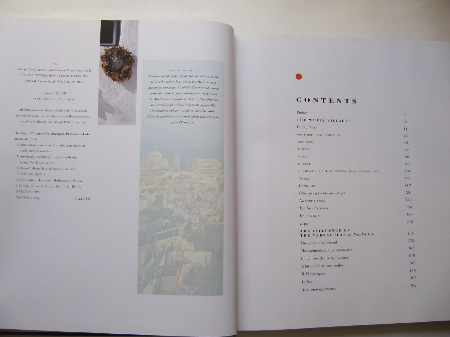 V. Atroshenko & M. Grundy - Mediterranean Vernacular, a vanishing architecural tradition