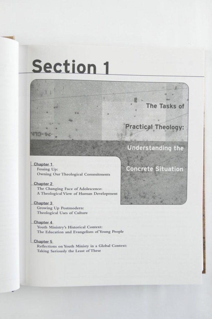 diversen - Starting right. Thinking theologically about youth ministry (2 foto's)