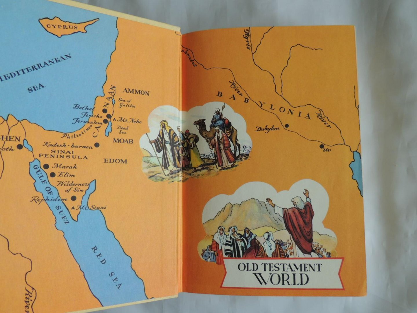 Elsie E Egermeier; Arlene S Hall - Egermeier's Bible story book - A complete narration from Genesis to Revelation for young and old.