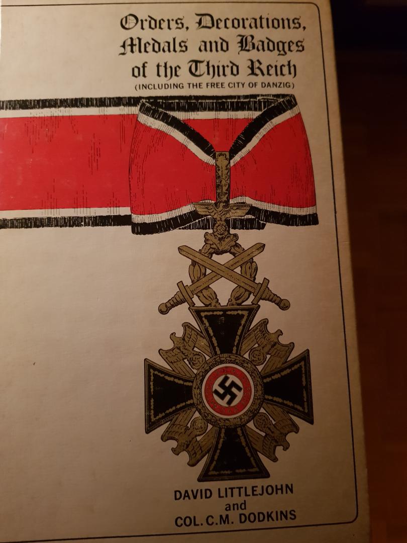 david littlejohn - Orders , decorations , Medals and badges of the Third Reich ( incl. the city of Danzig )