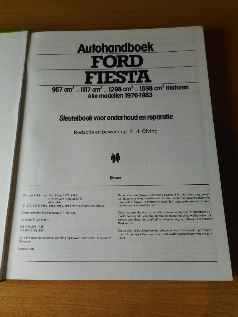Olving, P.H. (red.) - Autohandboek Ford Fiesta. Alle modellen 1976-1983