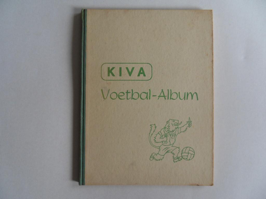 Emmenes, ir. A. van. - KIVA Voetbalalbum. - COMPLEET met alle 120 kleine plaatjes en de 10 grotere platen.