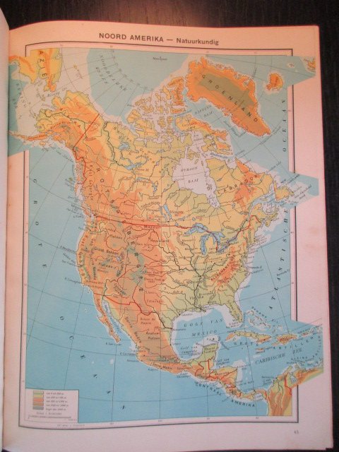 Gespecialiseerde Medewerkers onder leiding van Henri De Kimpe - De vijf werelddelen. De Wereld in woord, in kaart, in beeld