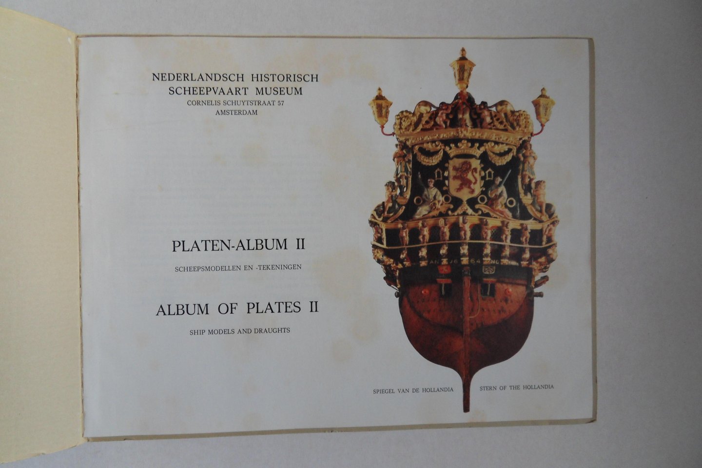 Cox, G.A. (inleiding). - Nederlandsch Historisch Scheepvaart Museum. Platen-Album / Album of Plates. [ De beide delen hier in één koop ].