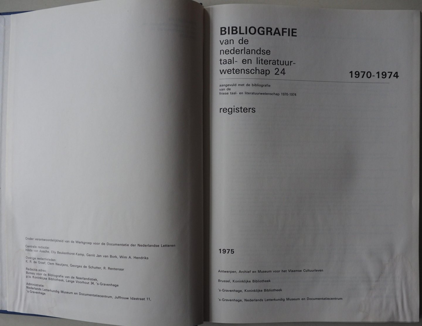 Assche Hilde, Bork Gerrit Jan van centrale redactie, e.a. - BNTL Bibliografie van de Nederlandse taal- en literatuurwetenschap 1970-1974 Aangevuld met de bibliografie van de Friese taal- en literatuurwetenschap 1970-1974 registers