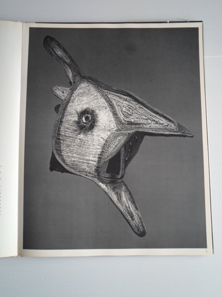 Schmitz, Carl A., Einführung & Aufnahmen von F.L.Kenett - Ozeanische Kunst, Skulpturen aus Melanesien