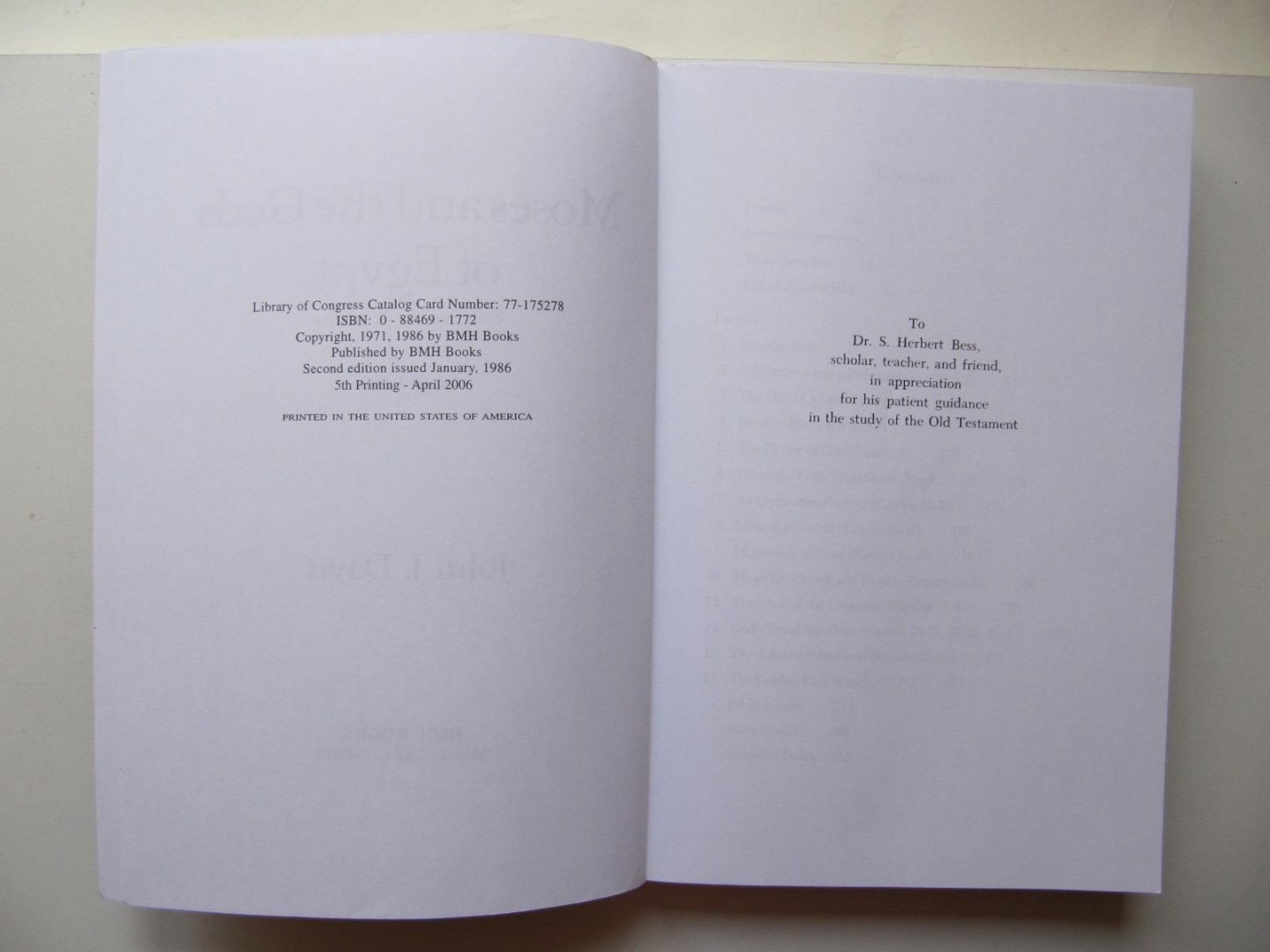 Davis, John J. - Moses and the Gods of Egypt / Studies in Exodus