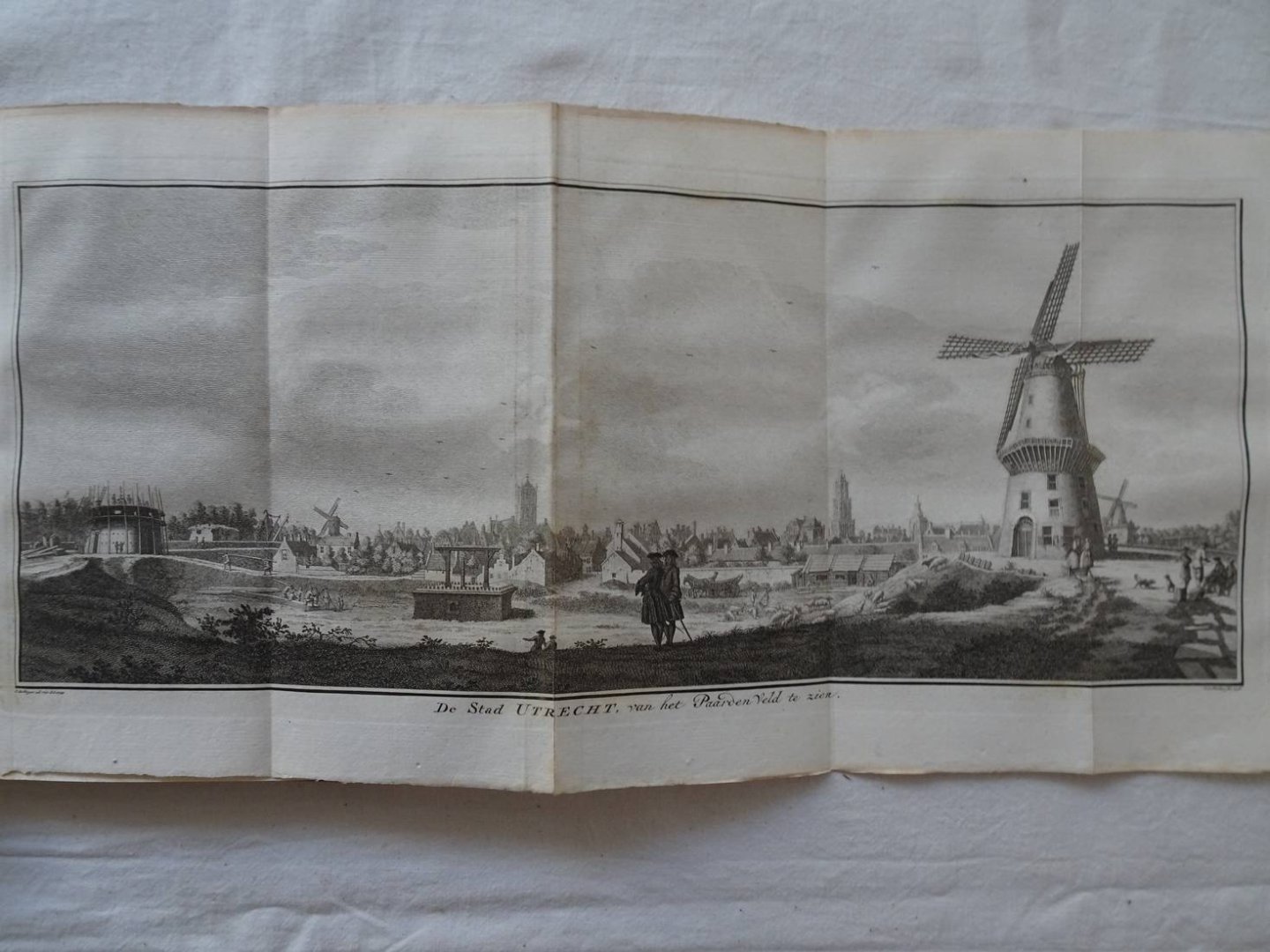  - Hedendaagsche Historie of Tegenwoordige Staat van alle volken; XXIste en XXII Deel; Vervolgende den Tegenwoordigen Staat der Vereenigde Nederlanden En vervattende in 't byzonder dien van Utrecht. Met Landkaarten , en Printverbeeldingen versierd.