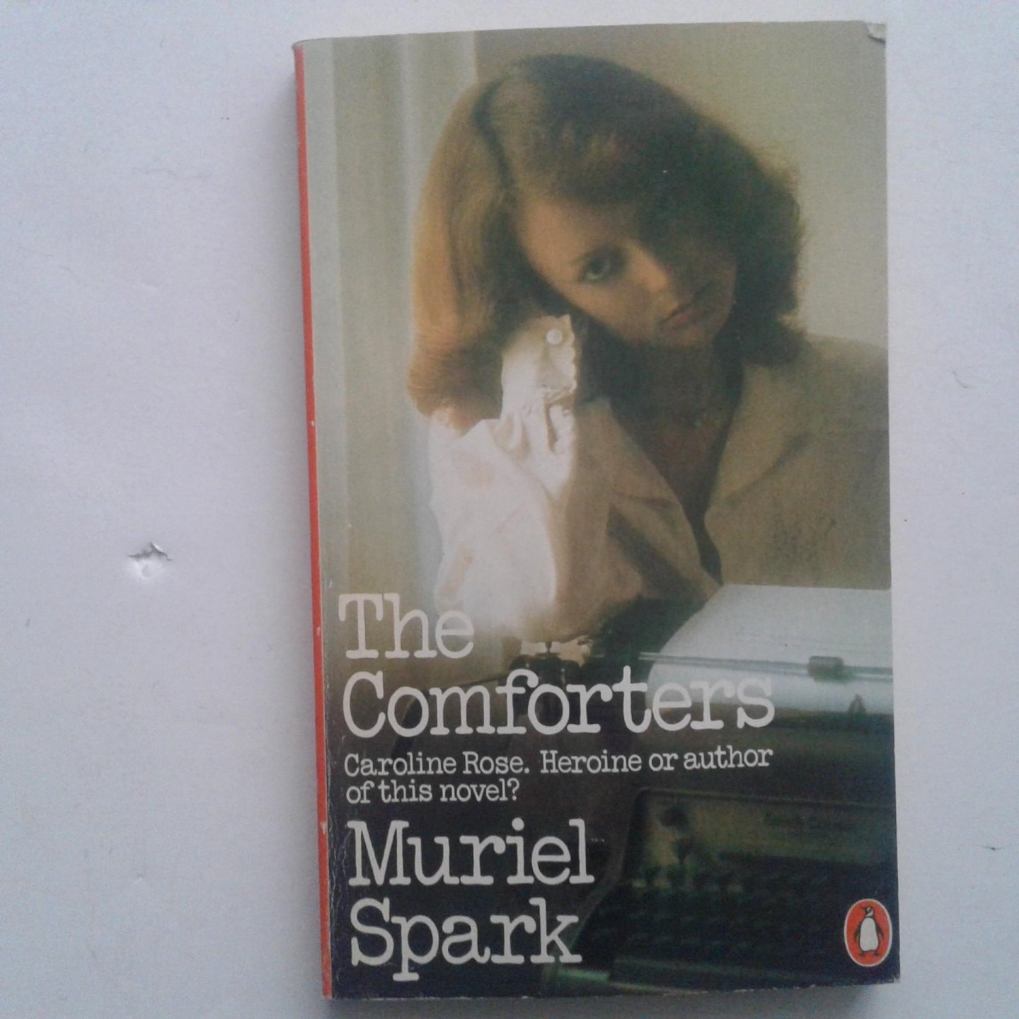 Spark, Muriel - The Comforters