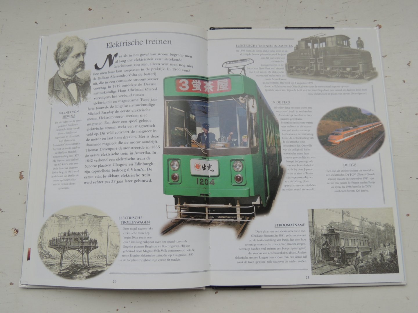 Hynson Colin - H.J.J. Geurink - De geschiedenis van spoorwegen en treinen