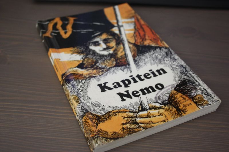 Verne Jules, Kernkamp-Biegel Heleen naverteld - Kapitein Nemo