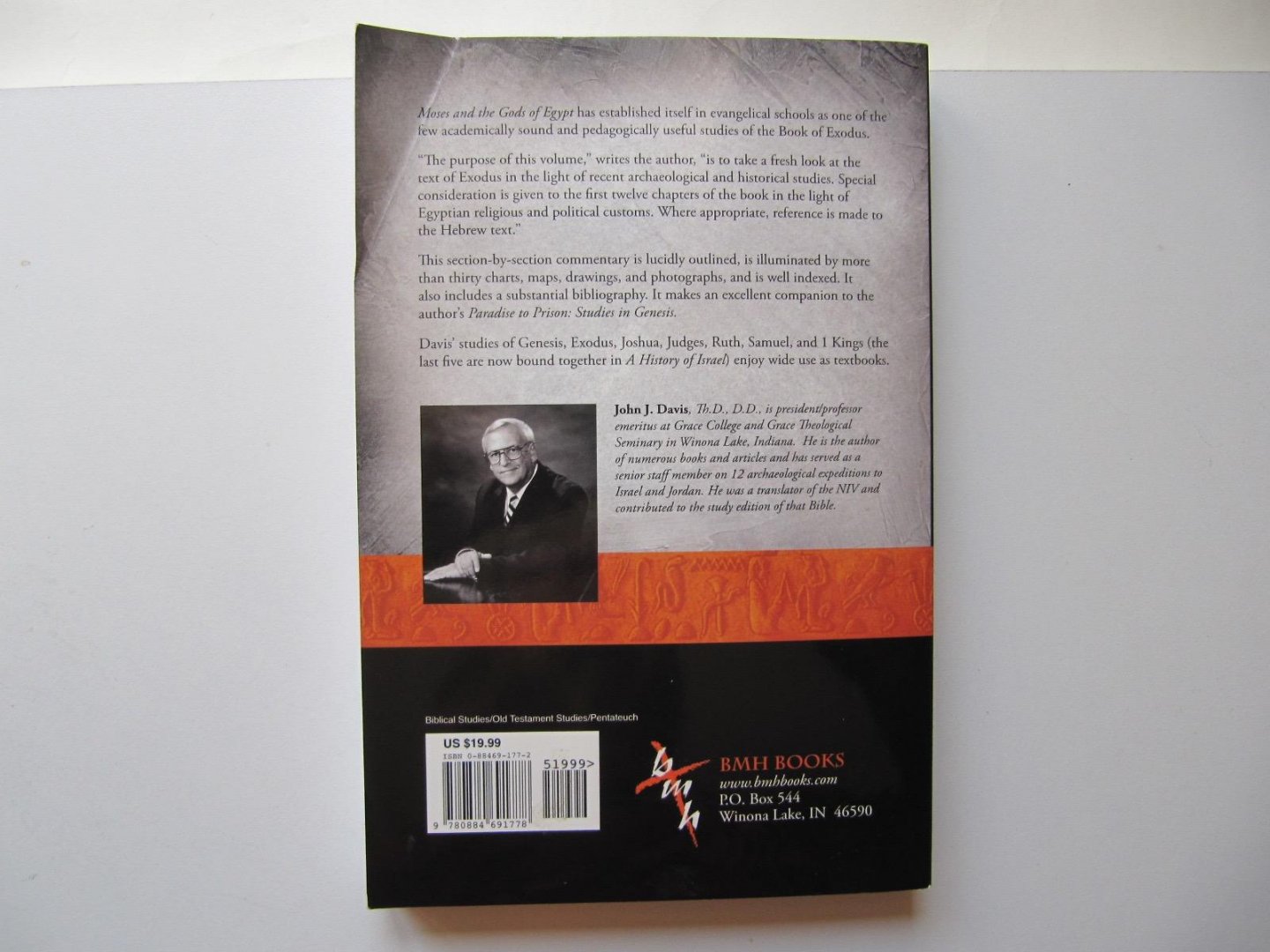 Davis, John J. - Moses and the Gods of Egypt / Studies in Exodus