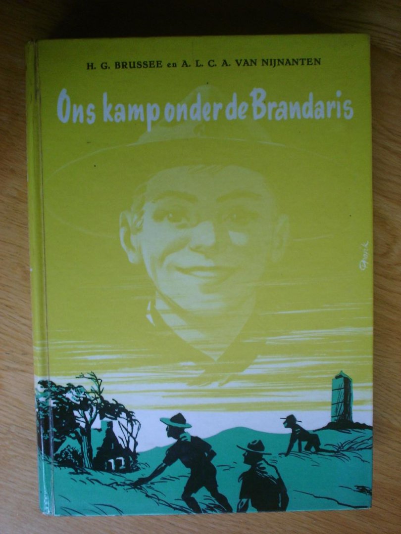 Brussee, H.G. en A.L.C.A. van Nijnanten  // Geïllustreerd door Joh. Bottema - Ons kamp onder de Brandaris