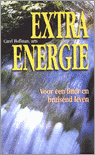 Hoffman , Carel . [ ISBN 9789076141138 ] - Extra  Energie . ( Voor een fitter en bruisend leven . ) Via praktische adviezen en handige tips krijgt u handreikingen om uw fitheid eenvoudig te optimaliseren. Kortom dit boek is voor iedereen die iedere dag wil blaken van energie.