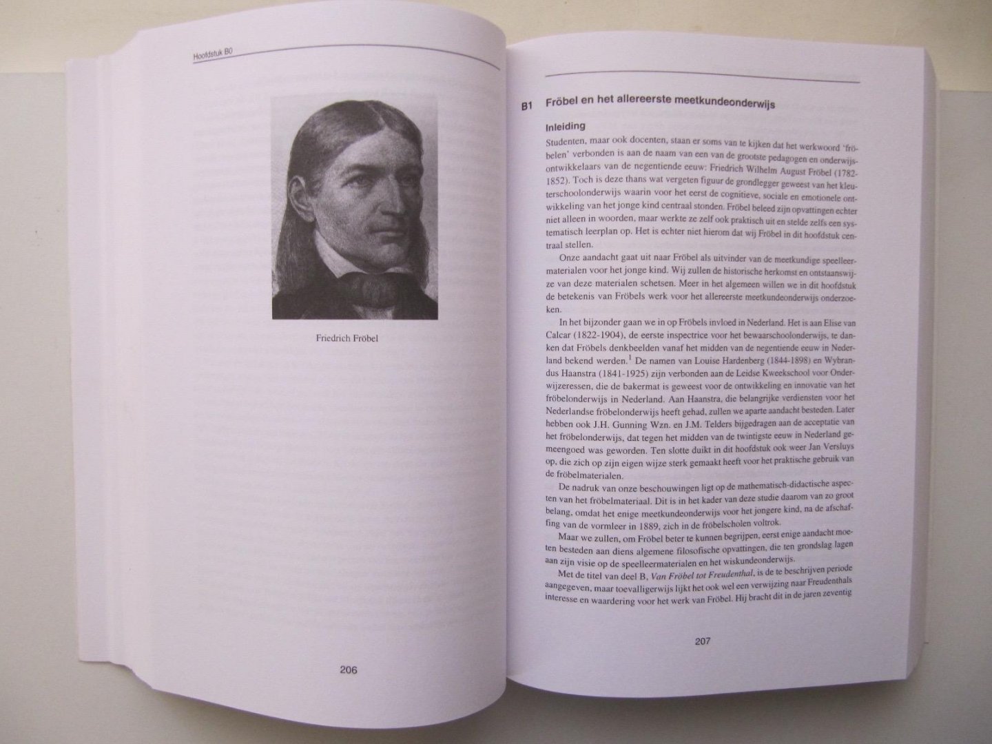 Moor, E.W.A. de - Van vormleer naar realistische meetkunde + 3 inlegvellen (tijdbalken) / druk 1