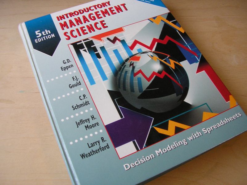 Eppen, G.D.  and F.J.Gould and C.P.Schmidt  and Jeffrey R. Moore  and Larry R. Weatherford - Introductory Management Science (Decision modeling with Spreadsheets)
