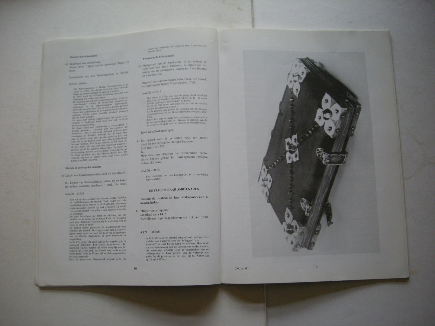 Knoester, H.J.H. en Kruijter, C.J. de - Tentoonstelling 750 jaar Zwolle in archiefstukken 1230-1980 - Catalogus