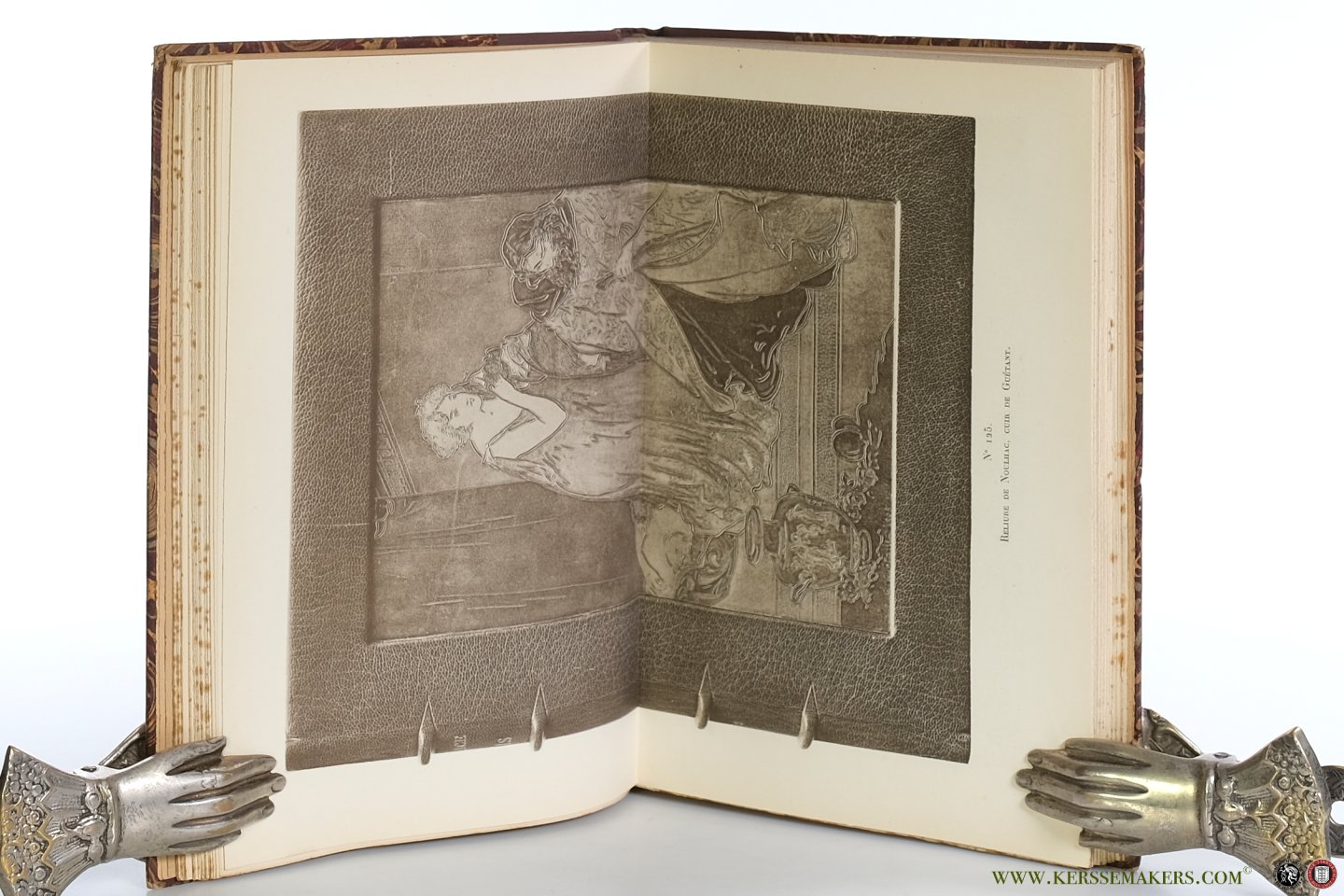 Piolenc, Marquis de / Catalogue: - Catalogue de très beaux livres anciens et modernes provenant de la bibliothèque de feu M. Le Marquis de Piolenc. Éditions originales de Molière et Racine, livres illustrés du XVIIIe siècle, reliès en maroquin ancien, etc. etc. [ Vente du me...