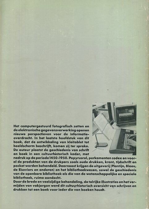 Schneiders, P. - Papieren geheugen.  Boek en schrift in de Westerse wereld.