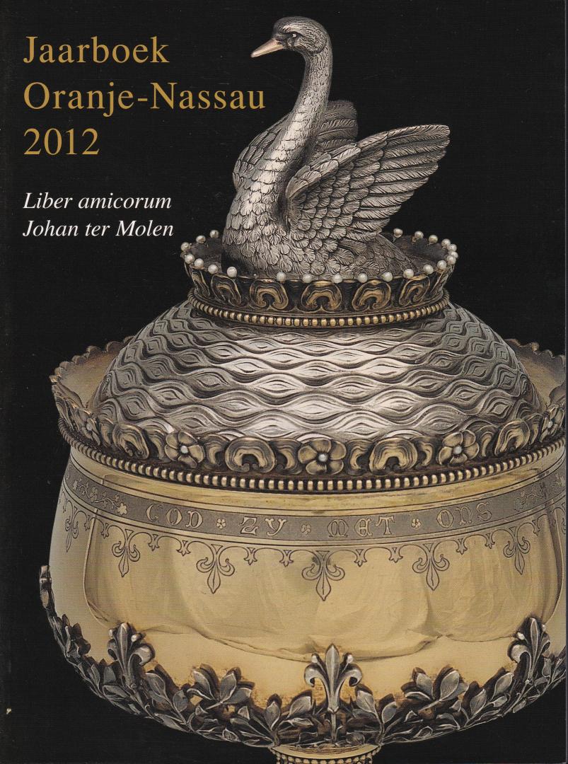 Van den Berg C.R. Craft-Gripemans ( redactie) ( ds1220) - Jaarboek Oranje - Nassau 2012