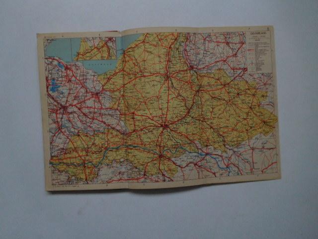 - Ten Brink's reisatlas van Nederland, met plaatsnamenregister.