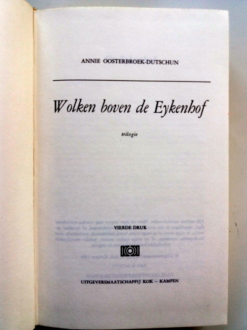 Oosterbroek-Dutschen, Annie - Wolken boven de Eykenhof