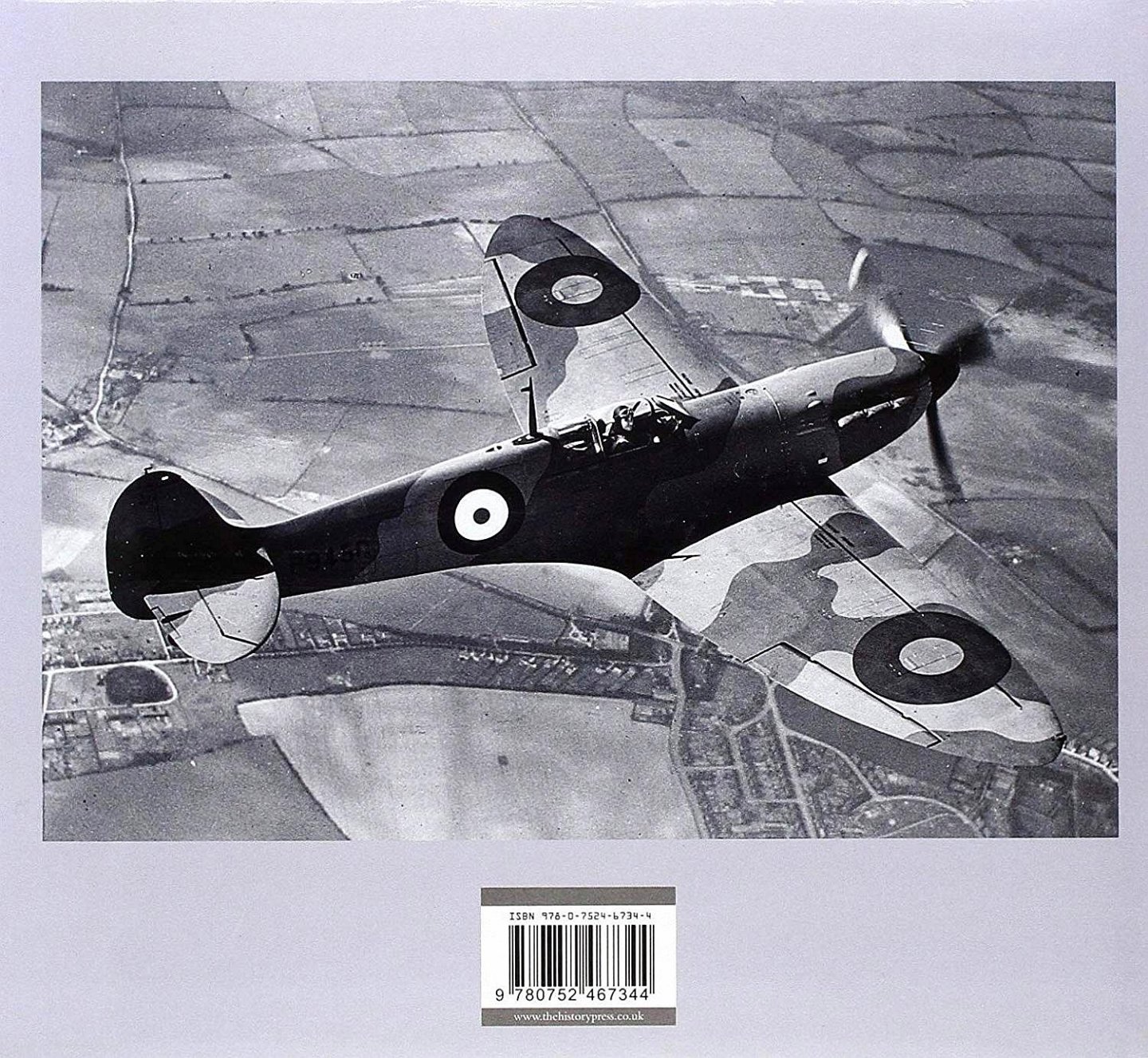 Price , Dr. Alfred . [ ISBN 9780752467344 ] - Spitfire . (  Queen of the Skies ; Pilots' Stories . )  The narrative description and condensed history of the Spitfire's construction, combat career and post-war service, bought together to tell the complete, concise history of the world's most