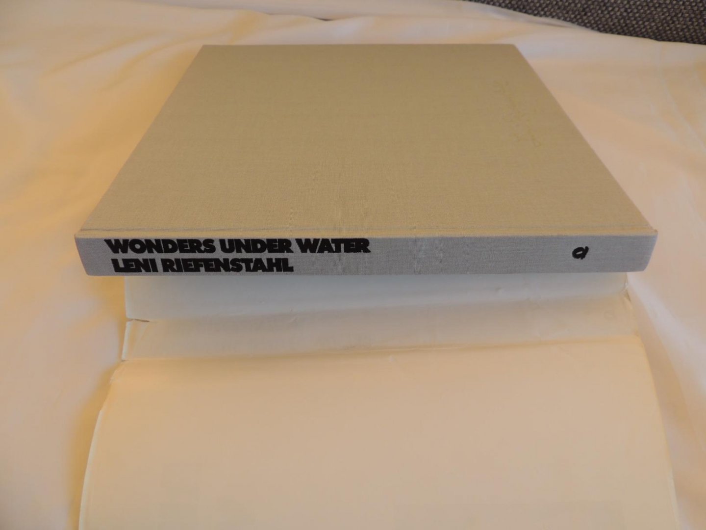 Riefenstahl, Leni L. - Wonders Under Water