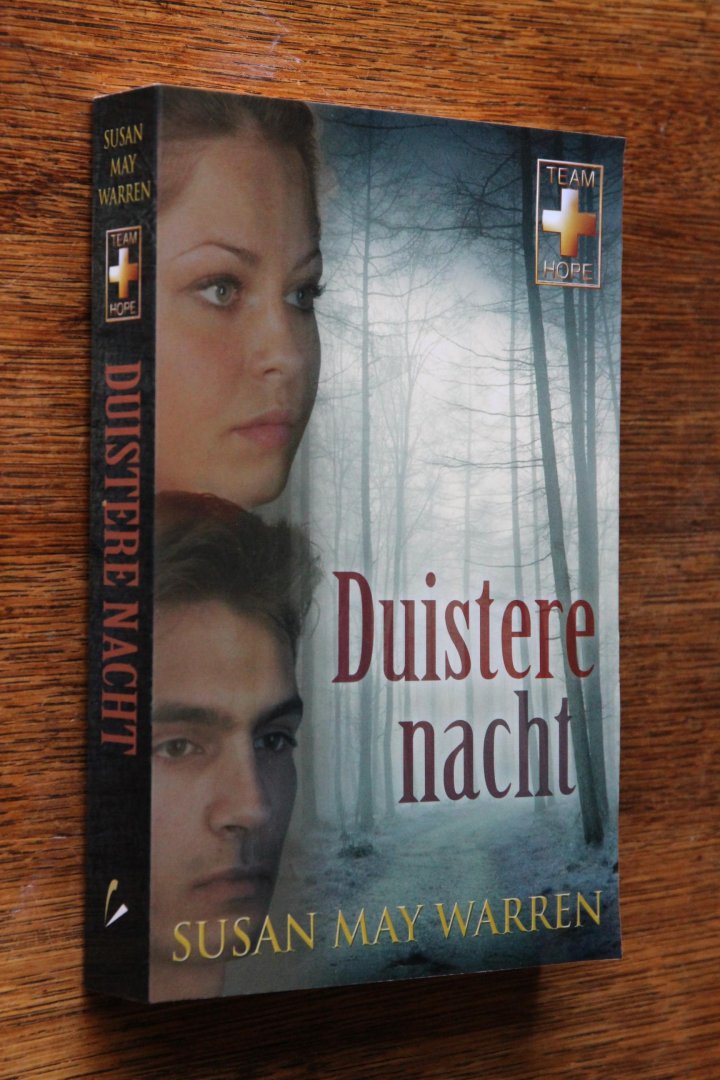 Warren, Susan May - Duistere nacht