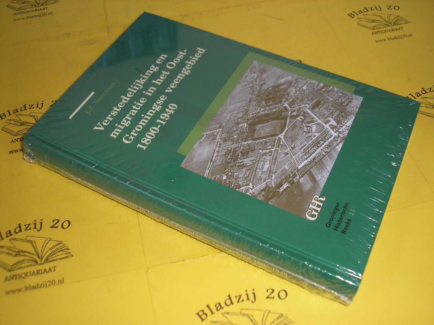 Voerman, J.F. - Verstedelijking en migratie in het Oost-Groningse veengebied 1800-1940.