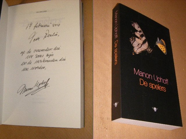 Manon Uphoff - De spelers [GESIGNEERD] roman
